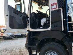 Renault Truck K 520 p6x4 foto portiera